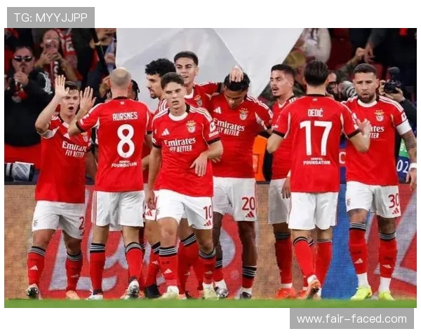 以斯图里奇赞红军防线坚如磐石顶住枪手猛攻显王者气质欧冠级水准